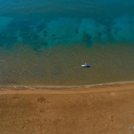 Grand Blue Beach & Suites * Xi Beach