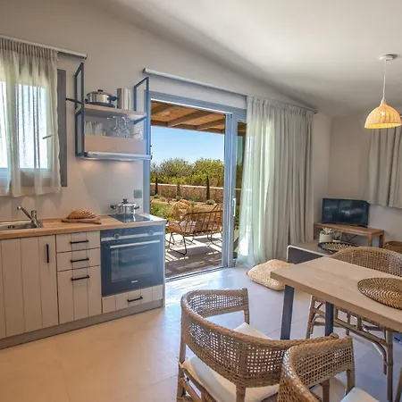 Grand Blue Beach & Suites * Xi Beach